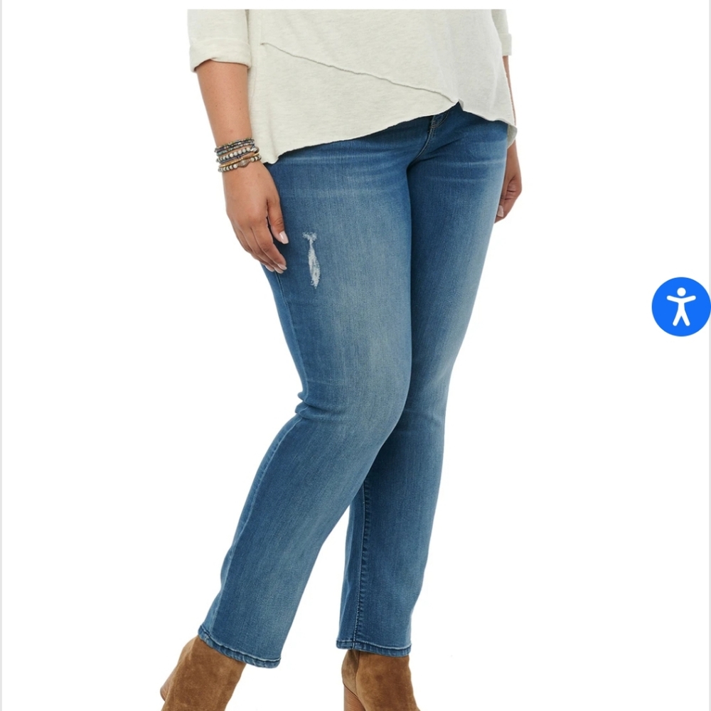 Democracy Ab-solution Jeans NWT